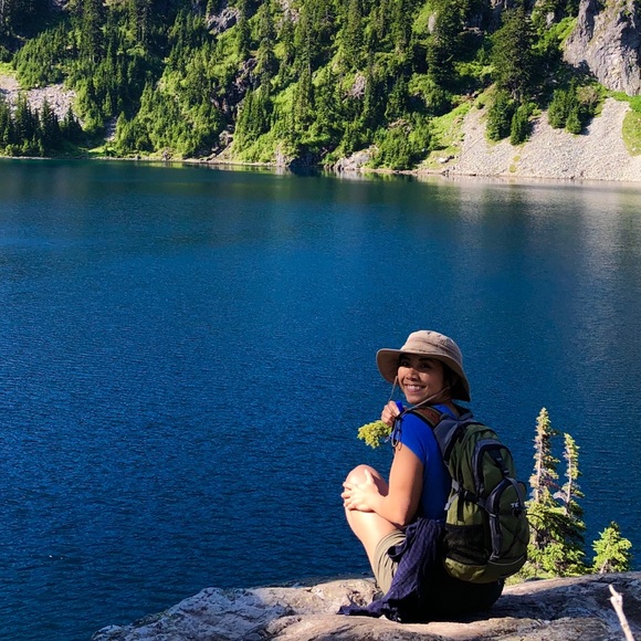 Meet your Posher, Frances - Picture 1 of 1